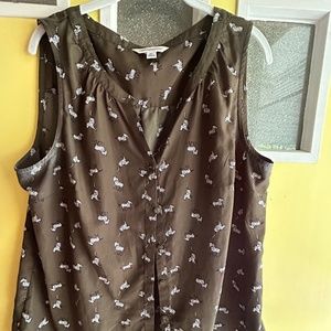 Croft & barrow zebra sleeveless button up